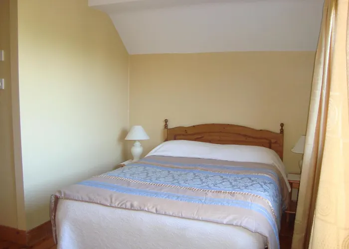 Old Orchard Lodge B&B